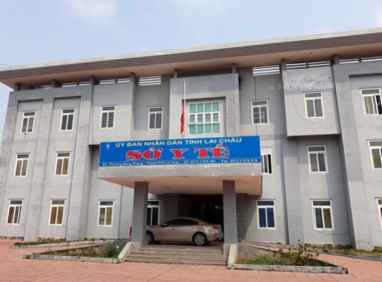 Yêu cầu giải trình việc 137 nhân viên y tế bị 'đuổi việc' tại Lai Châu ảnh 1